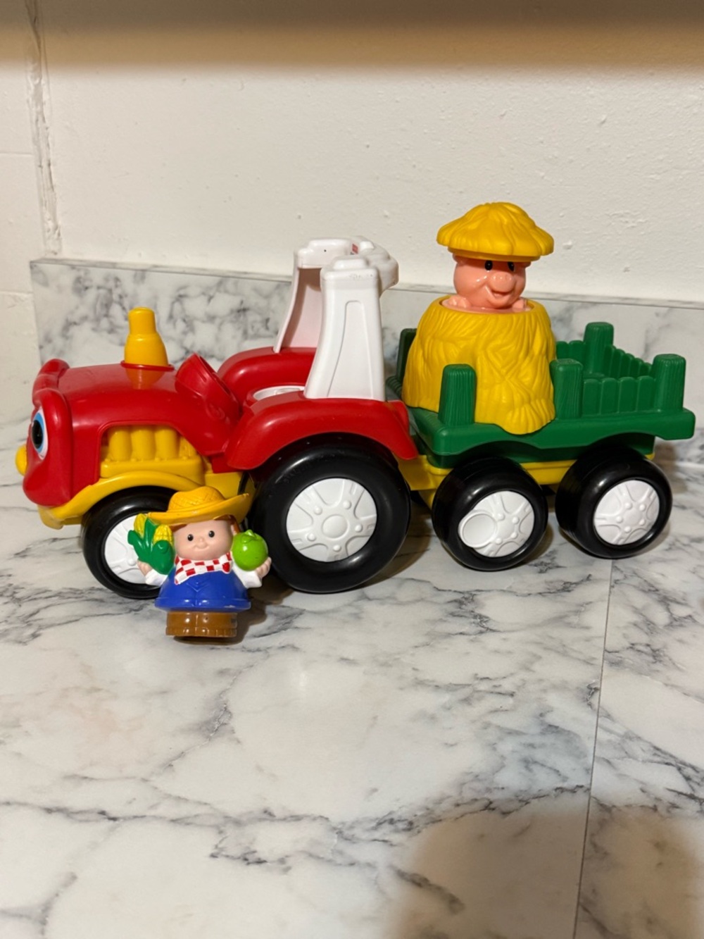 Fisher-Price Little People Tow 'n Pull Tractor set with 1 character
